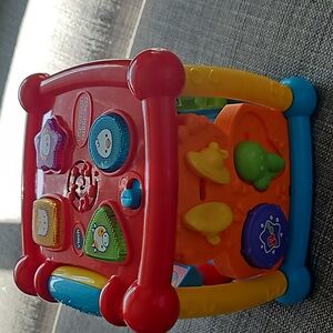 VTech Busy Learners Activity Cube